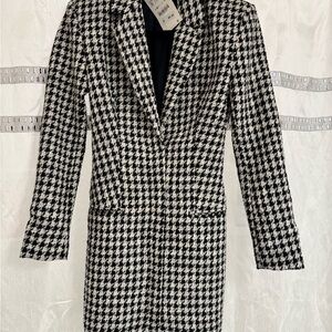 Zara Black and White Houndstooth Blazer